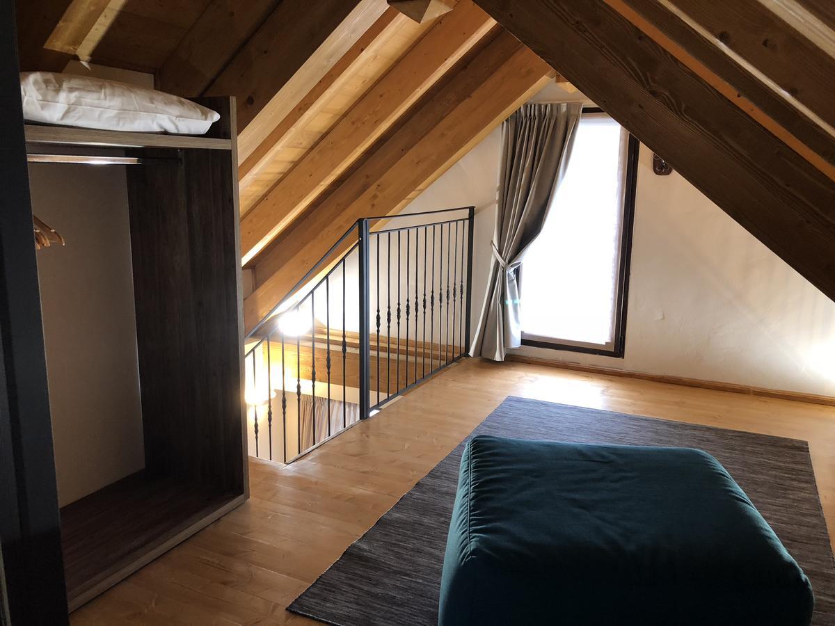 Nicomat Rooms โดโมดอสโซลา ภายนอก รูปภาพ